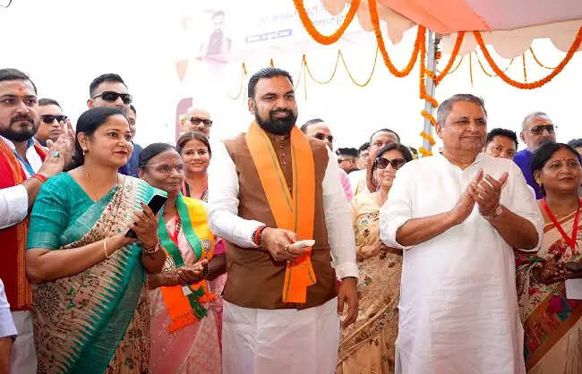 मुख्यमंत्री ने बागमती-बूढ़ी गंडक नदी जोड़ परियोजना लिंक चैनल का किया लोकार्पण