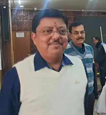 बालुरघाट नगर पालिका को मिला नया चेयरमैन, तीन साल बाद उपाध्यक्ष की भी नियुक्ति