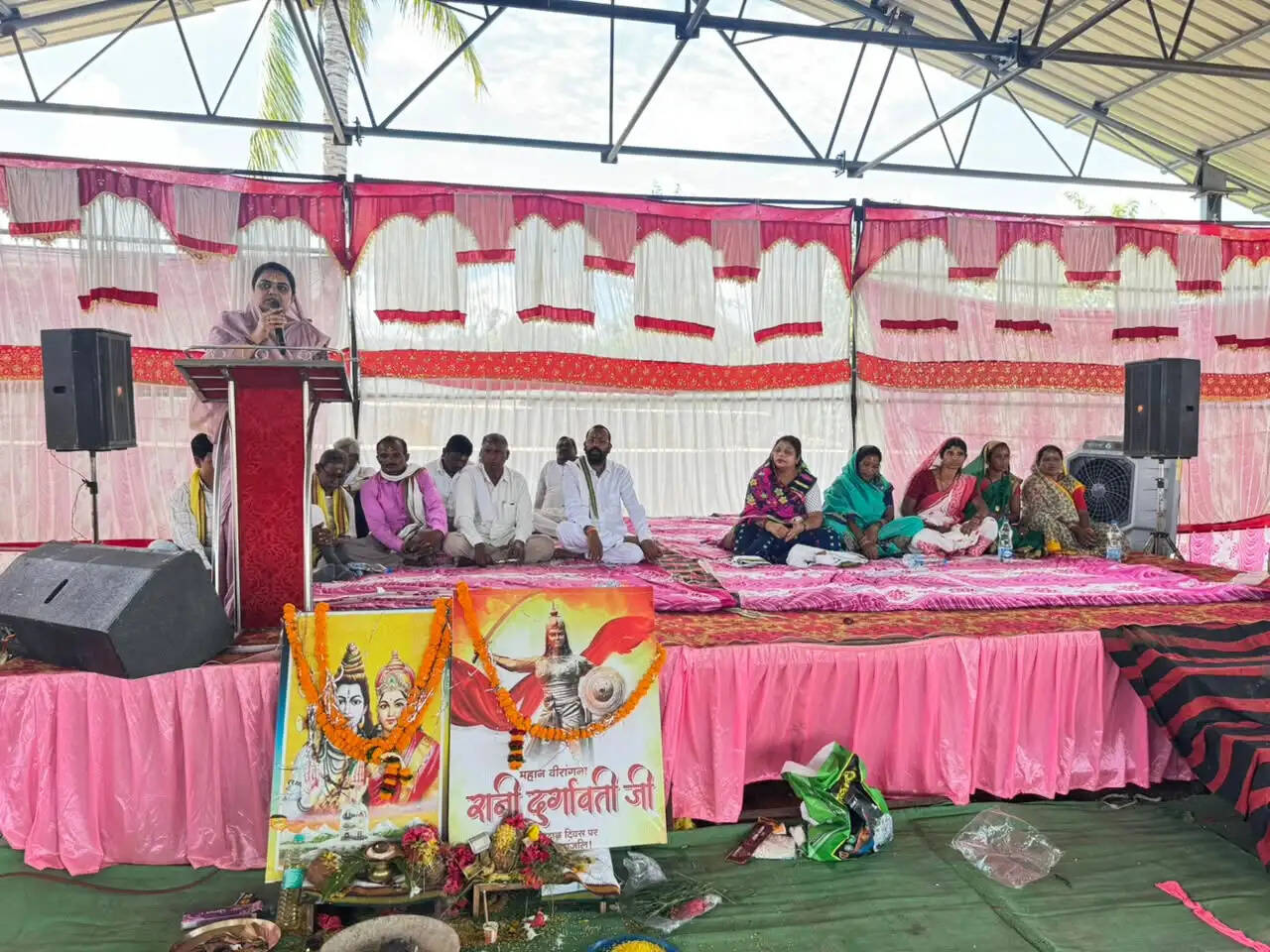 रानी दुर्गावती बलिदान दिवस पर समाज ने किया वीरांगना को नमन