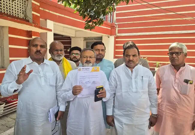 बांकीपुर उपचुनाव : जन सुराज को मिला 'स्कूल का बस्ता' चुनाव चिह्न