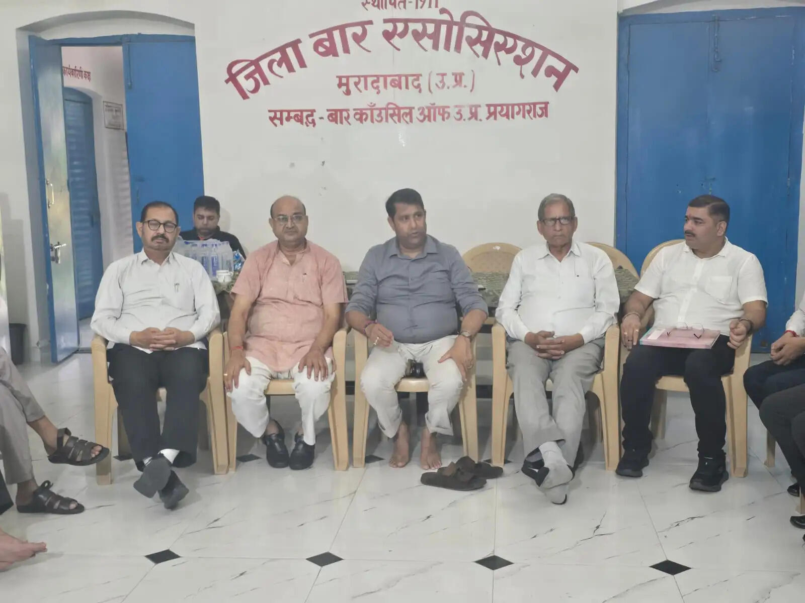 अधिवक्ता परिषद की मुरादाबाद जिला इकाई भंग, अजय गुप्ता बने संयोजक