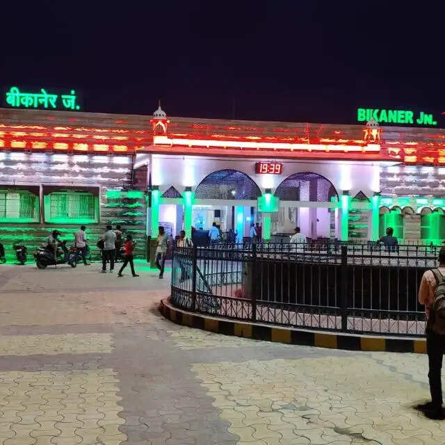 बीकानेर रेल मंडल में आरयूबी जलभराव से निपटने के लिए 135 पंप तैनात