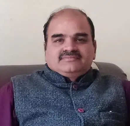 युद्ध के बीच शरारती तत्व पेट्रोलियम पदार्थो की कर रहे जमाखोरी : डॉ राजीव