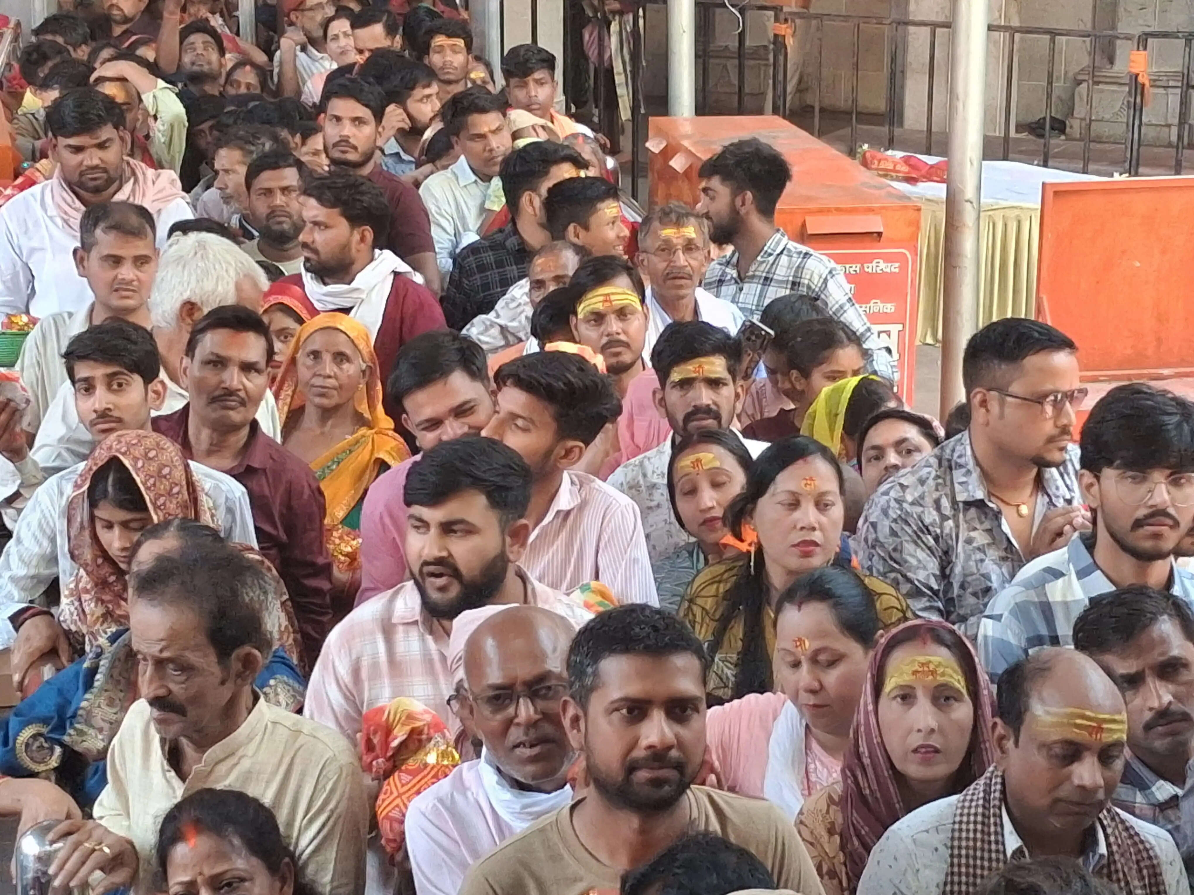 चैत्र एकादशी पर विंध्य धाम में उमड़ा आस्था का सैलाब, चार लाख श्रद्धालुओं ने किए दर्शन