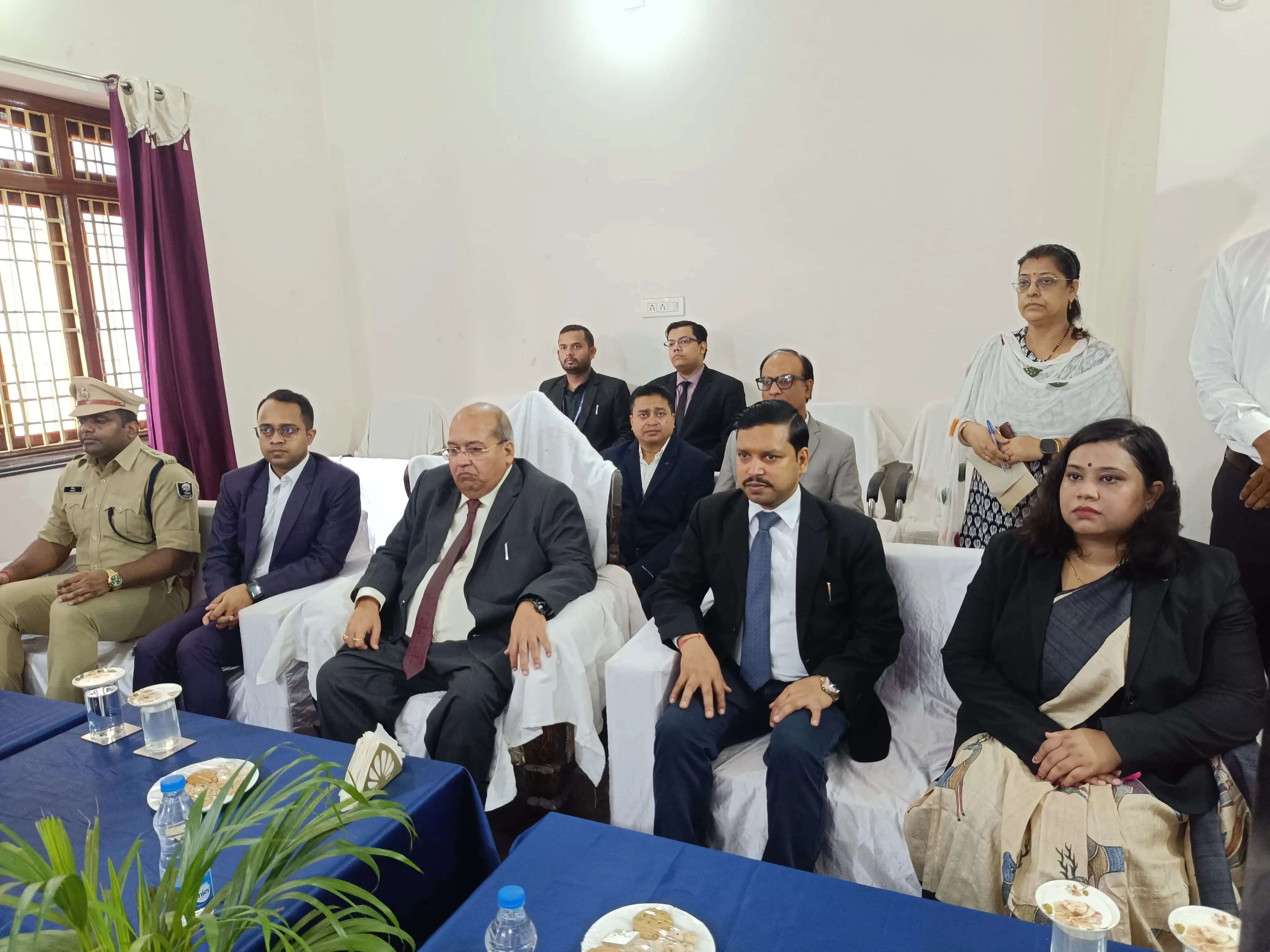 पटना उच्च न्यायालय के न्यायमूर्ति संदीप कुमार ने सारण पर्यवेक्षण गृह का किया निरीक्षण