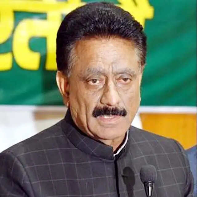 वोट काटने से प्रभावित हुए चुनाव नतीजे, खतरे में लोकतंत्र : कुलदीप राठौर