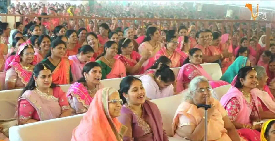 समरसता के रंग में रंगा भीलवाड़ा, उमड़ा आस्था का सैलाब