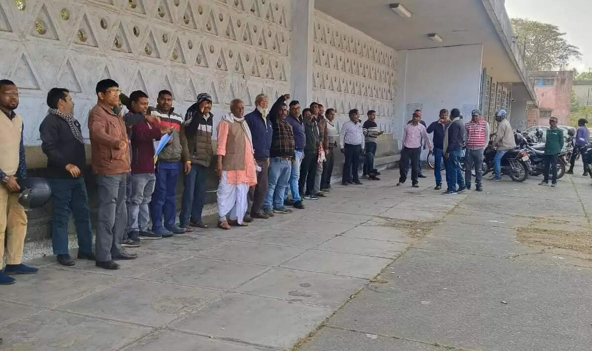 एचईसी मजदूरों की मांगों को लेकर सीटू का सम्‍मेलन 11 को : भवन