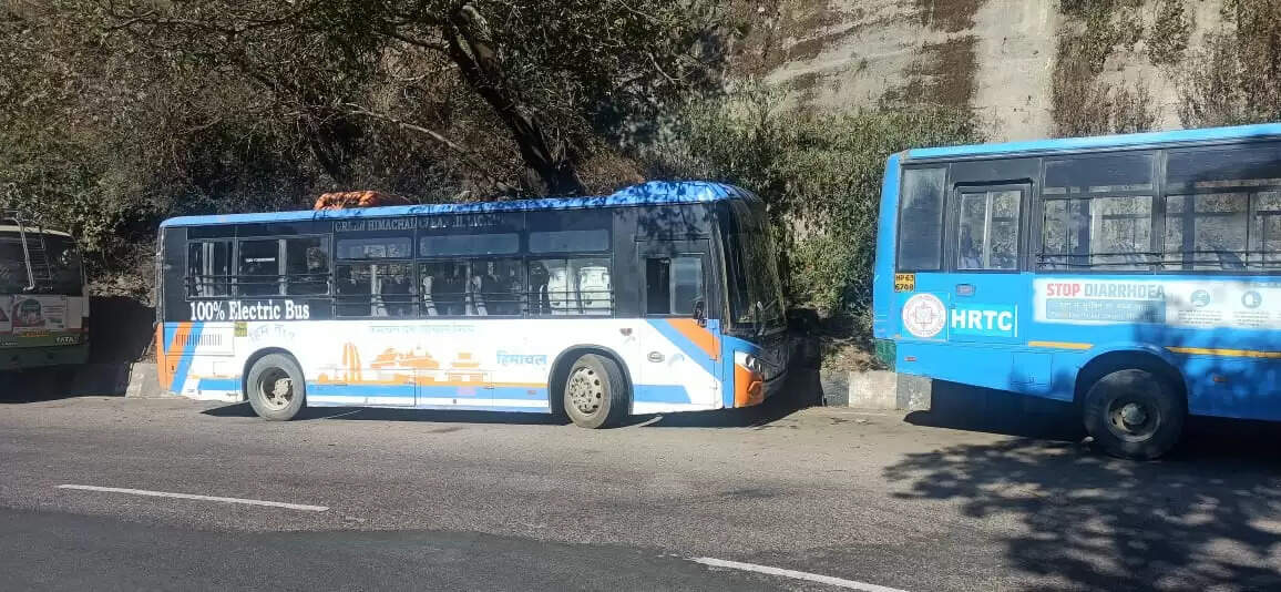 एचआरटीसी कर्मियों को अभी तक भी नहीं मिला वेतन, आंदोलन की चेतावनी