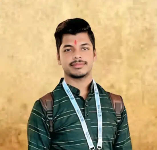 हर बोतल के पीछे छिपी है एक परिवार की त्रासदी