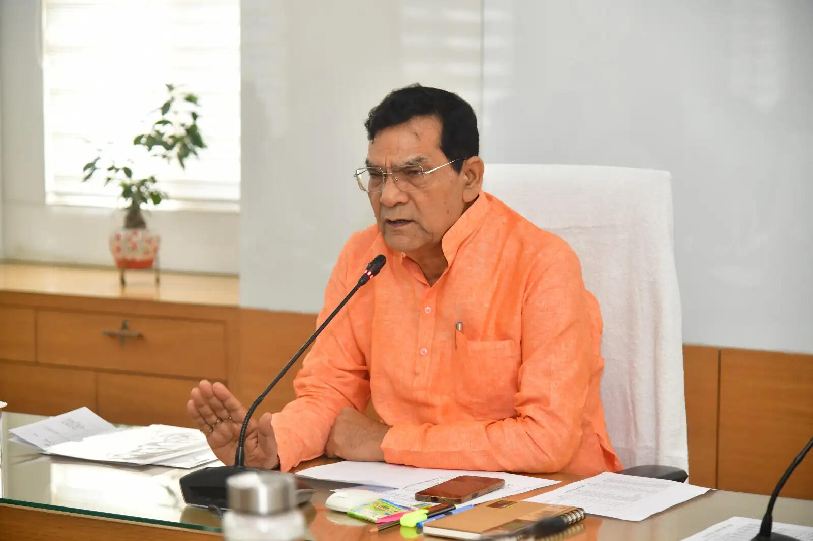 अखिलेश सरकार ने पूरे बिजली ईको सिस्टम में 'बबूल' बोने का काम किया : ए.के. शर्मा