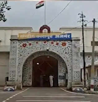 जेलर के कृत्य पर होगी एफआईआर दर्ज, गहराई से होगी जांच— जेल अधीक्षक आर अनंतेश्वरन