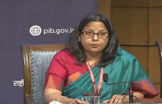 देश में एलपीजी की सप्लाई बाधित नहीं, एक दिन में आपूर्ति हुए 51 लाख से ज्यादा सिलेंडर : सुजाता शर्मा