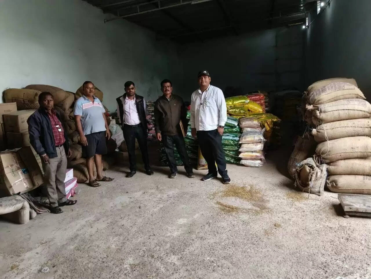 जांजगीर-चांपा कलेक्टर जन्मेजय महोबे के निर्देशन में 131.60 क्विंटल अवैध धान जप्त