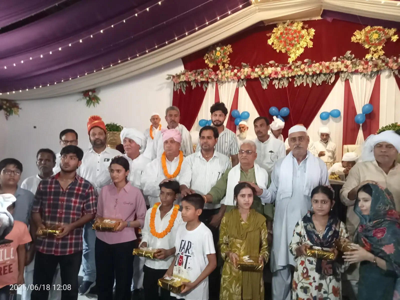 सर्व समाज सर्वखाप सम्मान सम्मेलन में मेधावी छात्र सम्मानित, कुरीतियों से दूर रहने का किया सचेत