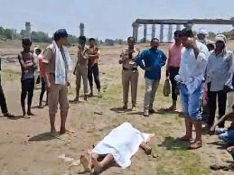 मंडला: बच्चियों को बचाते हुए आरक्षक की डूबने से मौत, देवगांव&nbsp;संगम पर हुआ हादसा