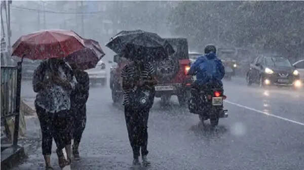 मध्य प्रदेश में फिर एक्टिव हुआ मानसून, 6 जिलों में भारी बारिश की चेतावनी, अगले 4 दिन तक अलर्ट