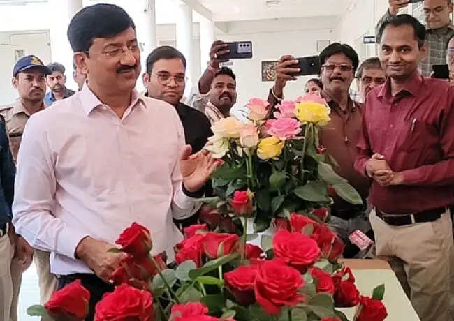 गुनाः संभाग स्तरीय पुष्प प्रदर्शनी आज से, पॉलीहाउस गुलाब रहेंगे मुख्य आकर्षण