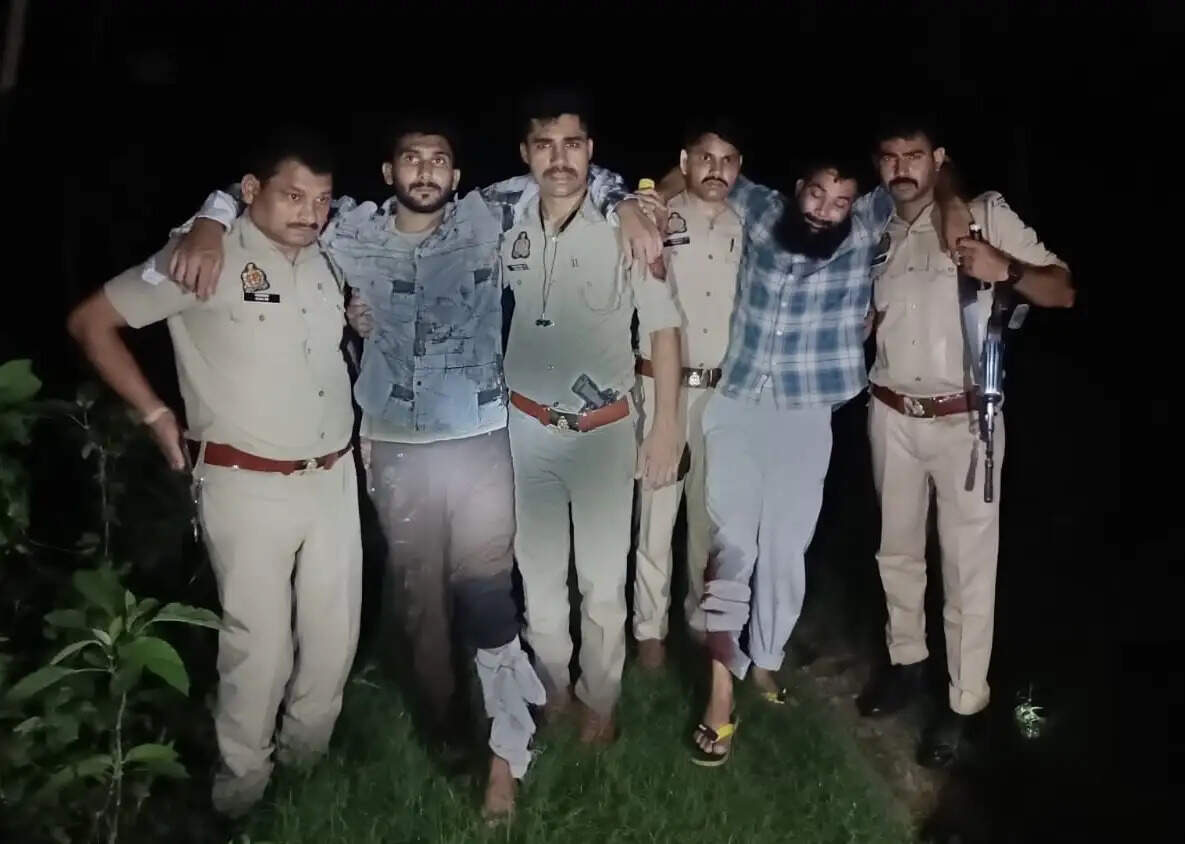 गौकशी करने पहुंचे बदमाशों से पुलिस की मुठभेड़, दो आरोपितों को लगी गोली