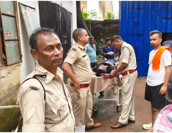 मानगो और बिरसानगर में दो युवकों ने फांसी लगाकर दी जान