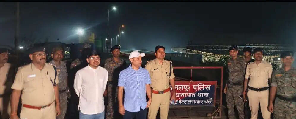 बिहार के भागलपुर में गंगा नदी के विक्रमशिला सेतु का स्लैब टूटा, आधी रात से आवाजाही बंद