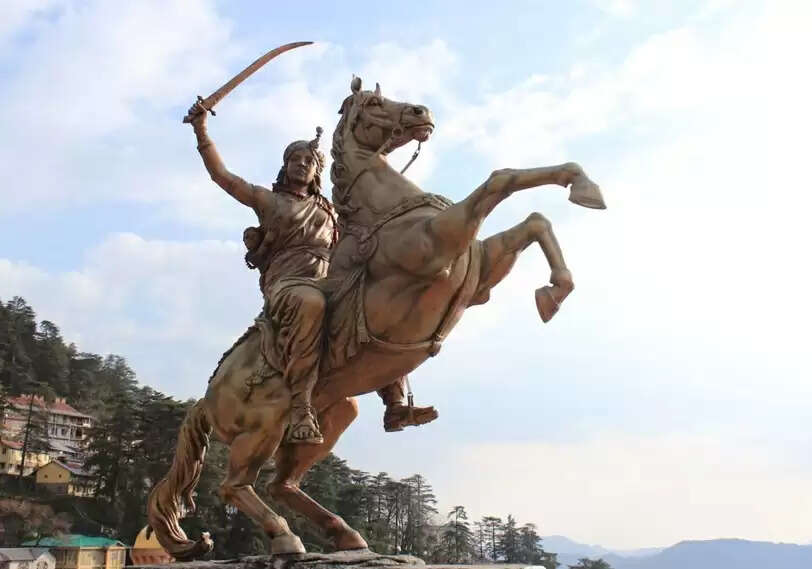 इतिहास के पन्नों में 18 जूनः खूब लड़ी मर्दानी वो तो झांसी वाली रानी थी