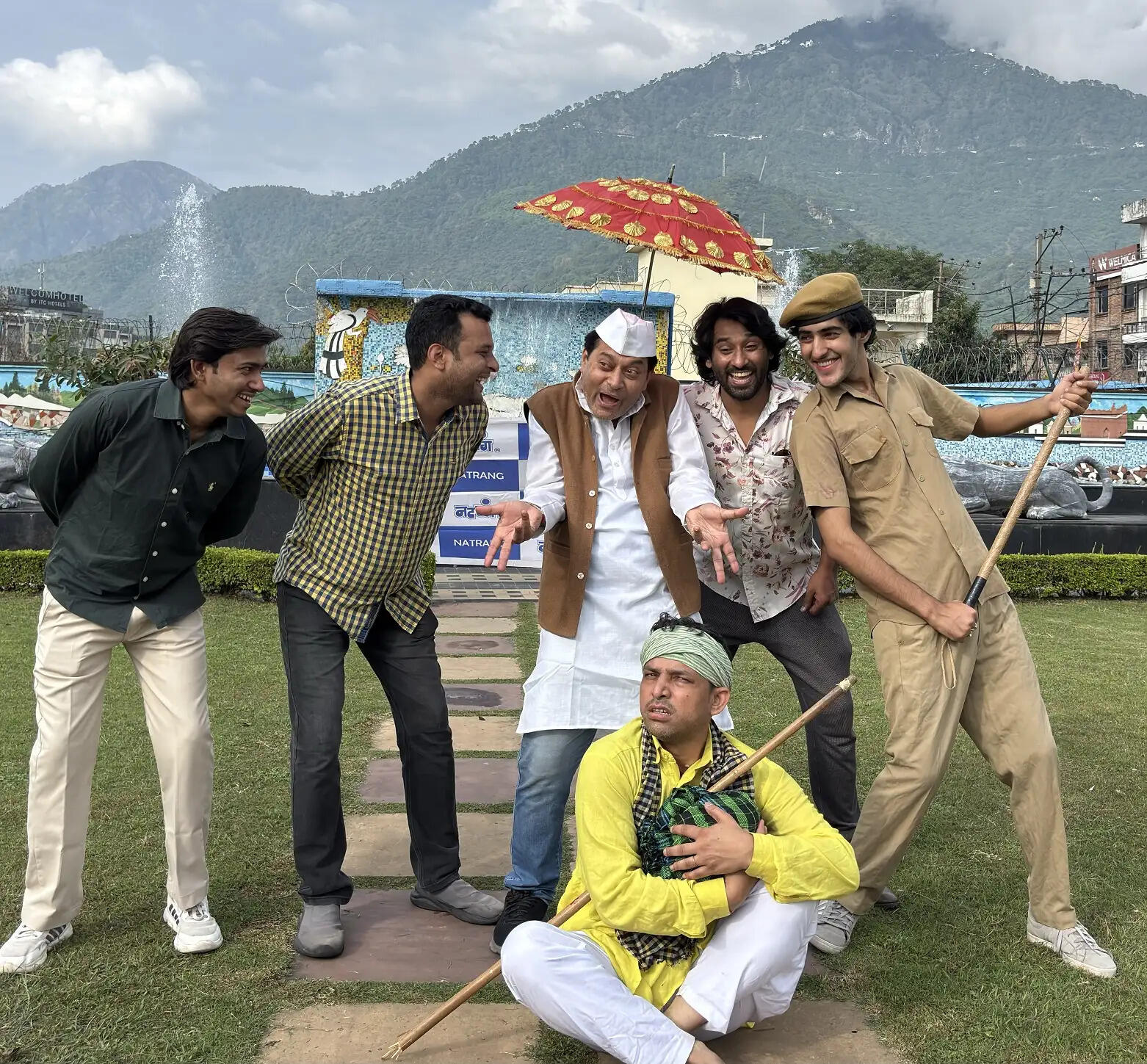 नटरंग के नाटक ‘गत्त’ ने व्यवस्था और सामाजिक संवेदनहीनता पर किया तीखा प्रहार