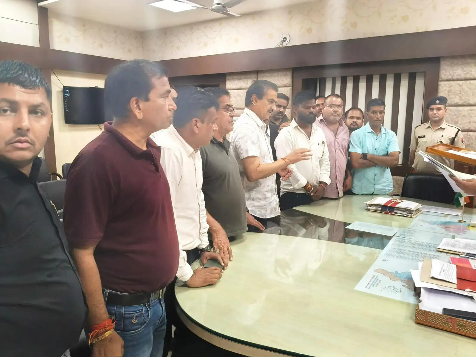 मतदाता सूचियों में भारी गड़बड़ियां, कांग्रेस ने जिला निर्वाचन अधिकारी से निष्पक्ष जांच की मांग की
