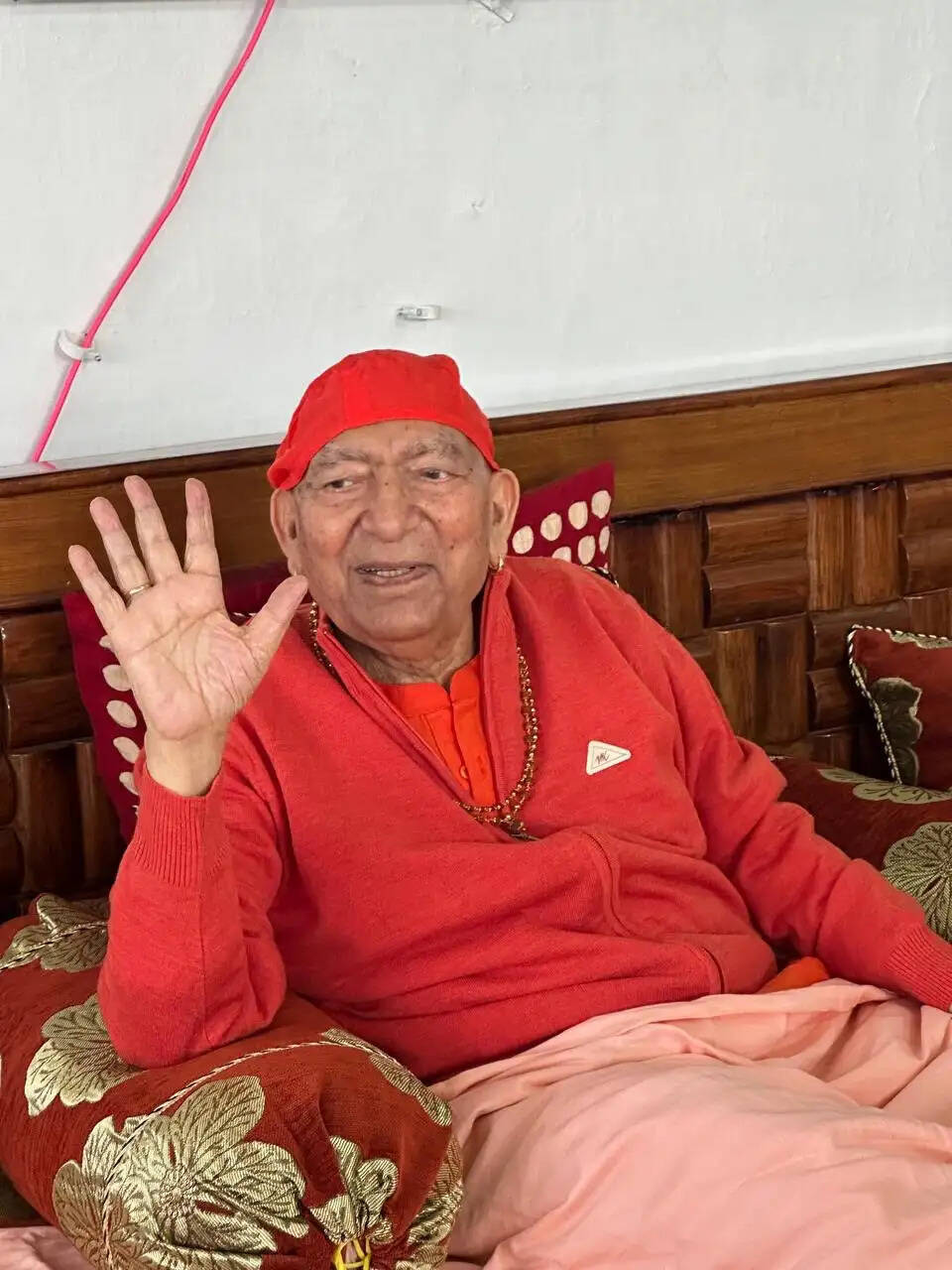 वेदों के ज्ञान से दूर हों भ्रम, विद्वानों से प्रश्न करना आवश्यक-स्वामी राम स्वरूप जी
