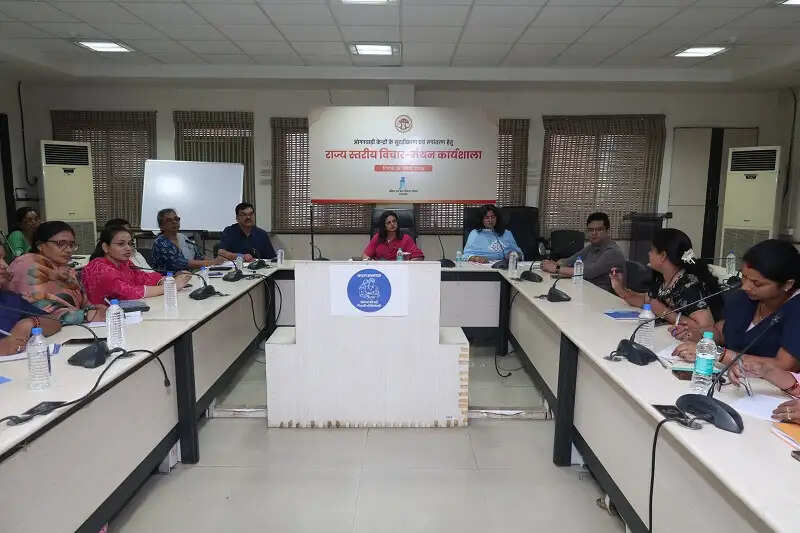 मप्रः आंगनवाड़ी केंद्रों के सुदृढ़ीकरण के लिए ब्रेनस्टॉर्मिंग कार्यशाला संपन्न