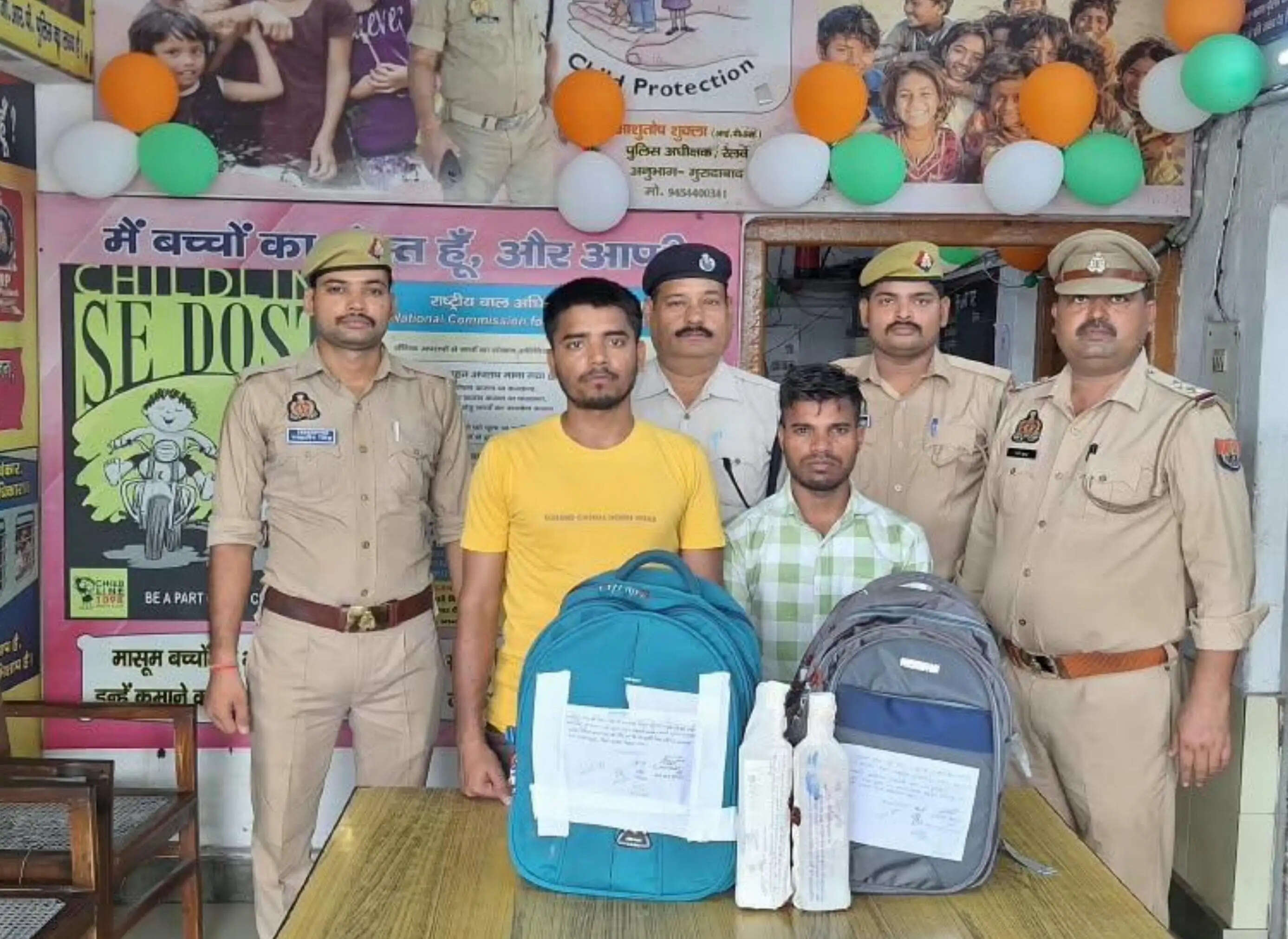 मुरादाबाद रेलवे स्टेशन पर बिहार के दो तस्कर गिरफ्तार,&nbsp;शराब&nbsp;बरामद