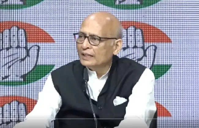 एसआईआर पर सुप्रीम कोर्ट के फैसले से चुनाव आयोग पर कई सवाल खड़े हुएः कांग्रेस