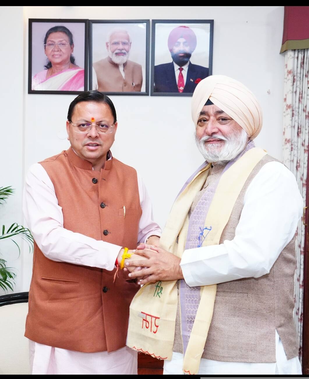 हेमकुंट साहिब के अध्यक्ष ने मुख्यमंत्री से की भेंट, पहले जत्थे के विदाई समारोह का दिया निमंत्रण