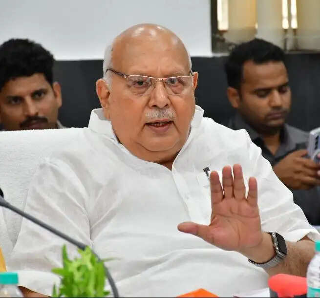 योगी सरकार में बढ़ी गन्ना किसानों की आय : सूर्यप्रताप शाही