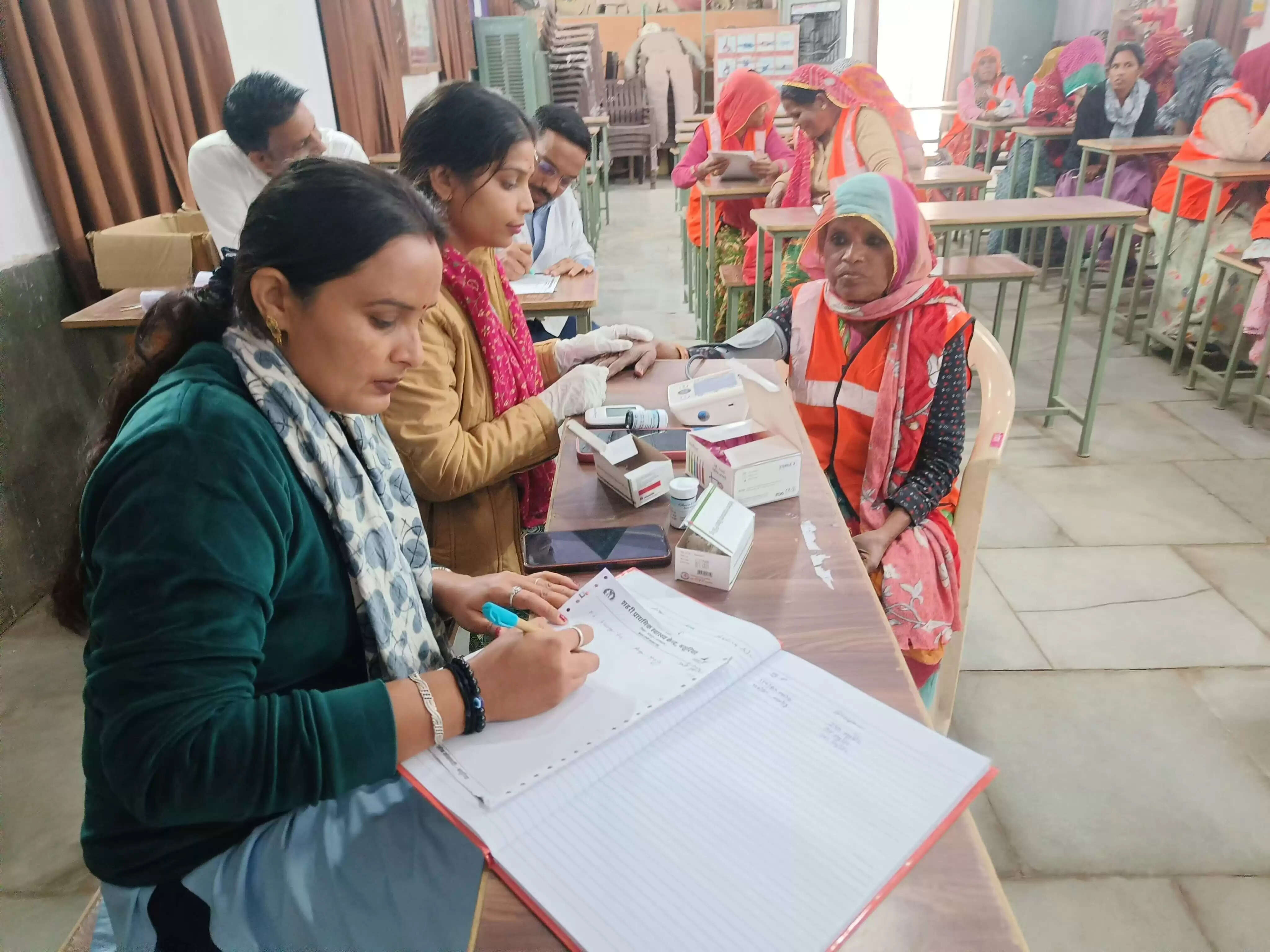 एक हजार से अधिक स्वच्छता सिपाहियों की मेडिकल जांच