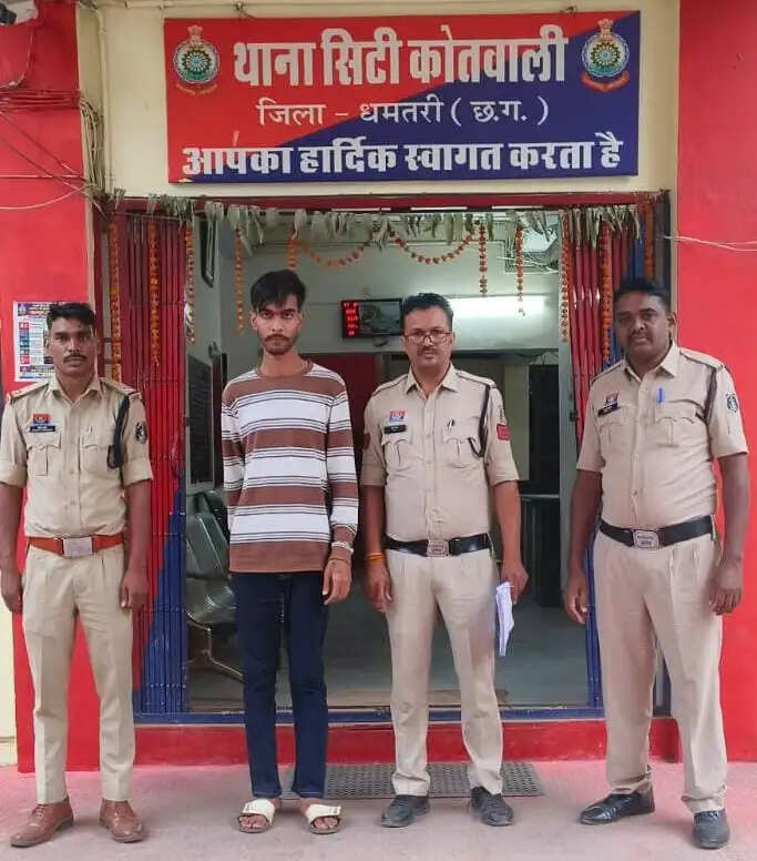 नशीली टैबलेट के साथ एक युवक गिरफ्तार