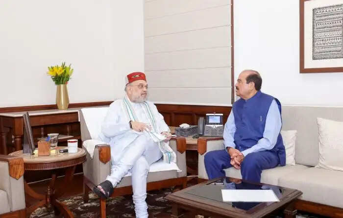 अमित शाह से मिले हर्ष महाजन, हिमाचल की वित्तीय स्थिति, भ्रष्टाचार और आपदा प्रबंधन पर उठाए सवाल