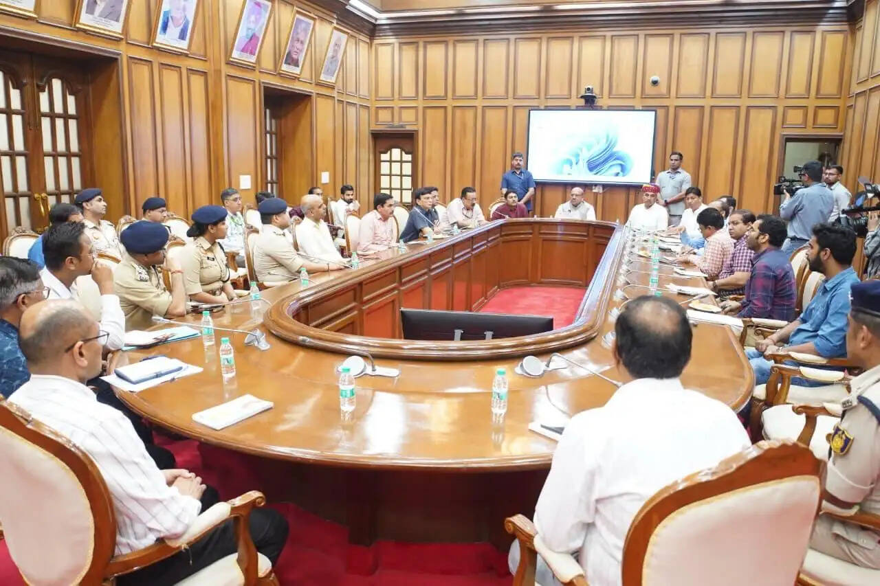 दिल्ली विधान सभा की सुरक्षा में रत्ती भर भी चूक स्वीकार्य नहीं : विजेंद्र गुप्ता