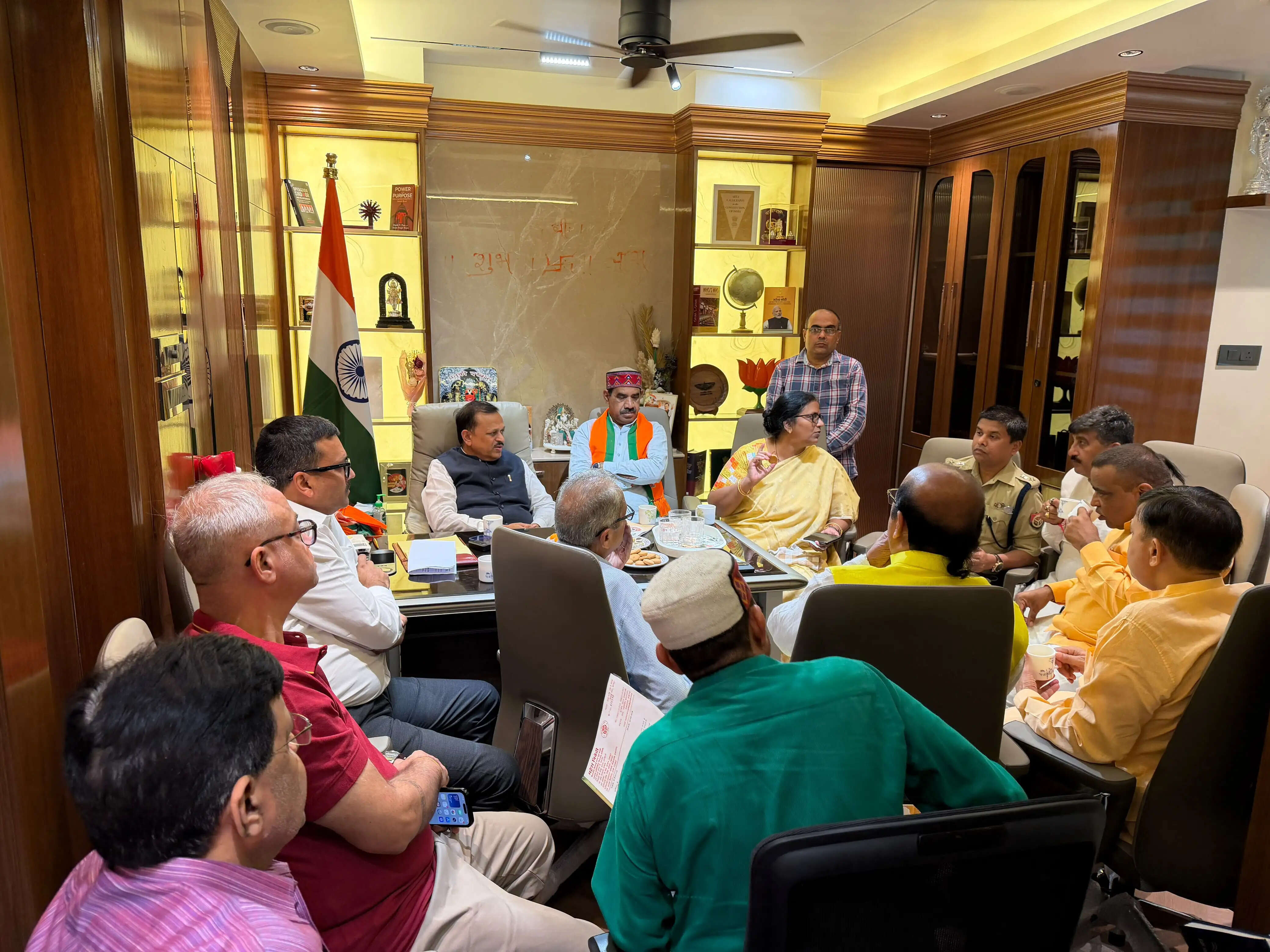 जाम और अतिक्रमण से निपटने की बने ठोस रणनीति, जमीन पर दिखे सुधार : रमेश अवस्थी