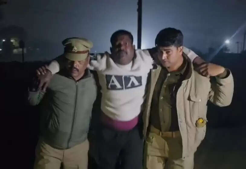 मुठभेड़ में अंतरजनपदीय दाे शातिर चाेर गिरफ्तार, गोली लगी