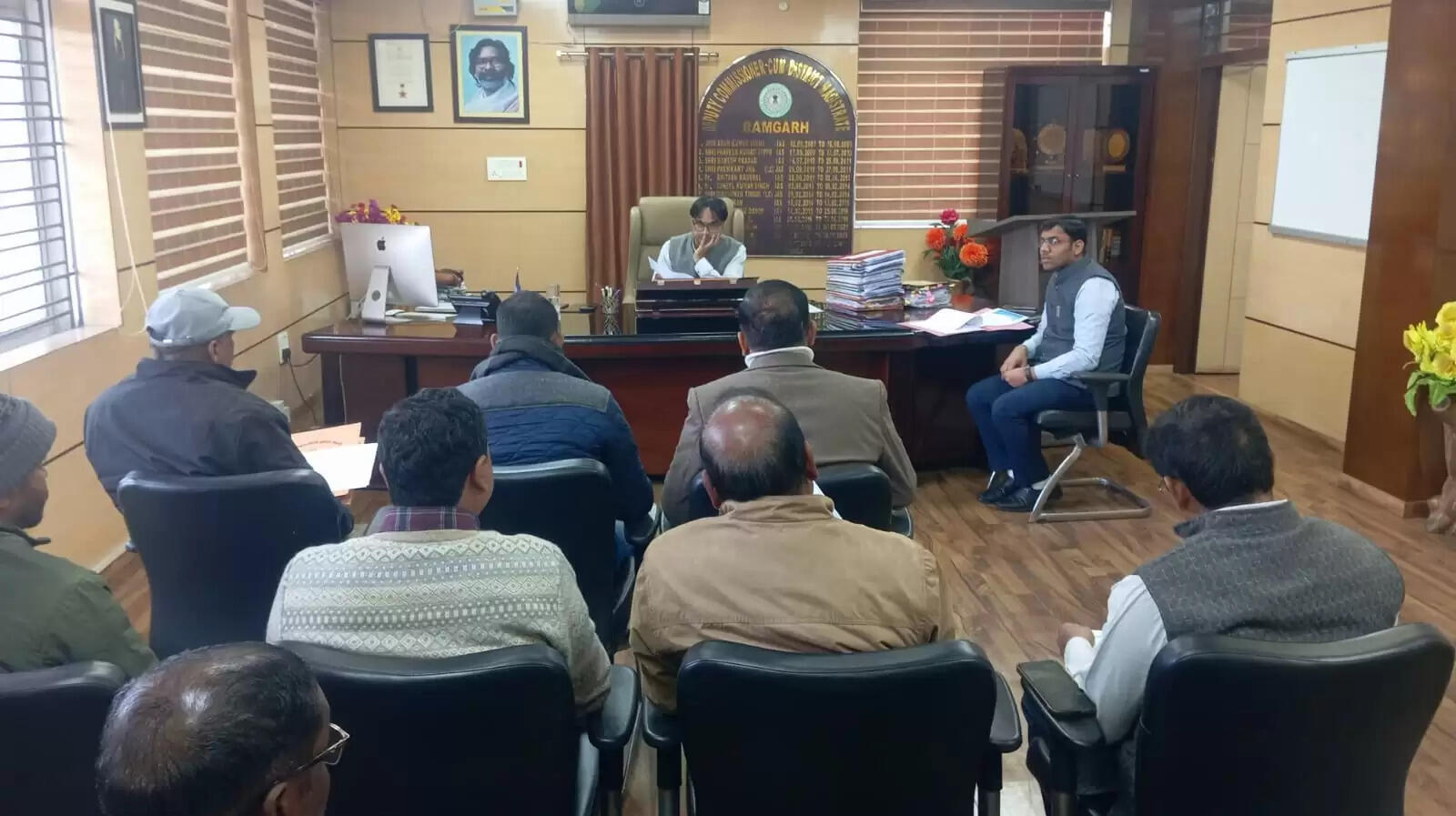 जिला अनलोकेटेड फंड के तहत हो रहे विकास कार्यों की डीसी ने की समीक्षा