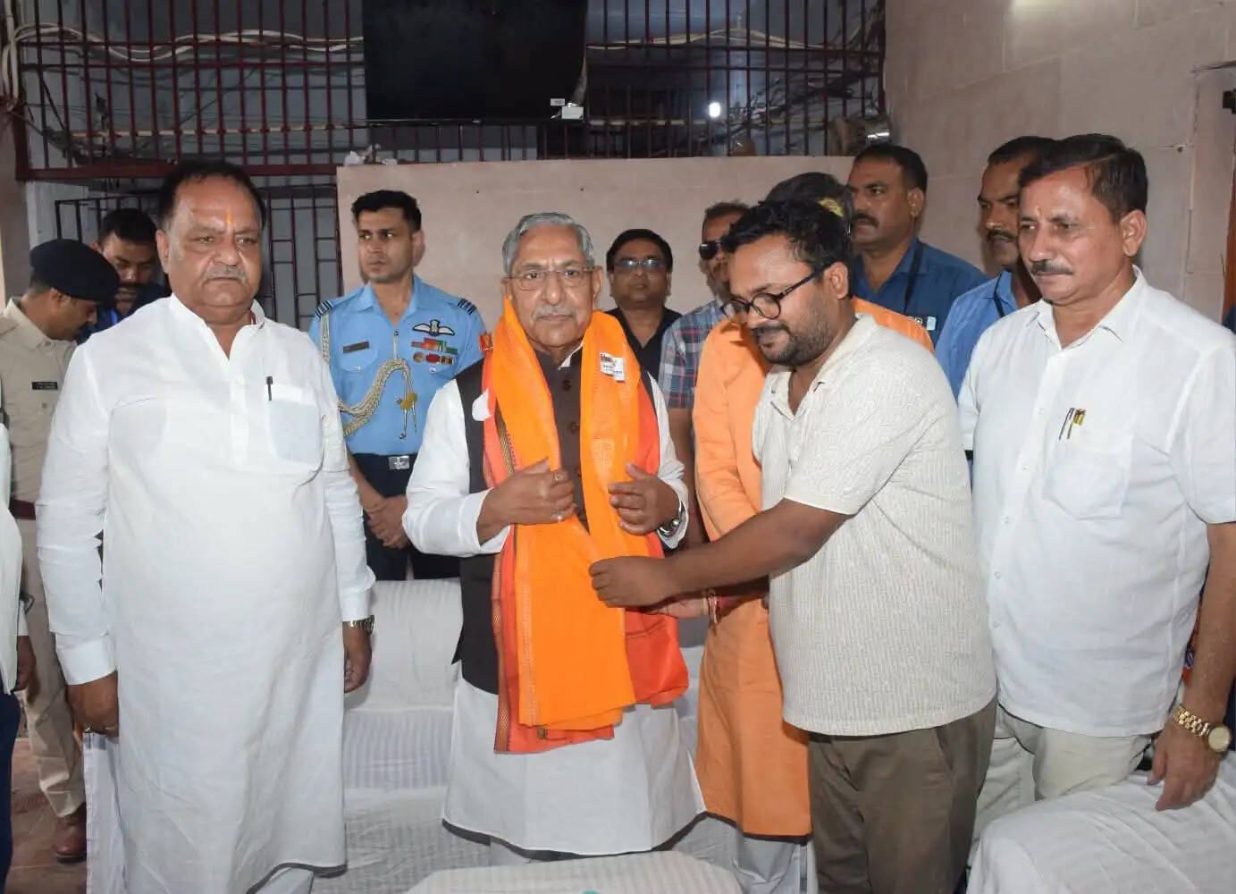 नागालैंड के राज्यपाल नंद किशोर यादव ने बाबा हरिहरनाथ मंदिर में की पूजा-अर्चना