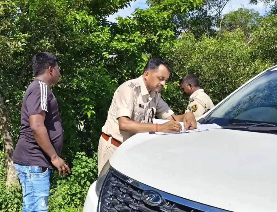 सुपौल में हाईवे किनारे मिला अज्ञात व्यक्ति का शव, पहचान में जुटी पुलिस
