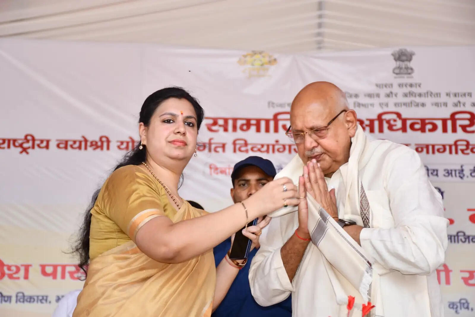 मोदी सरकार समाज के अंतिम व्यक्ति तक विकास पहुंचाने के लिए प्रतिबद्ध: बी.एल. वर्मा