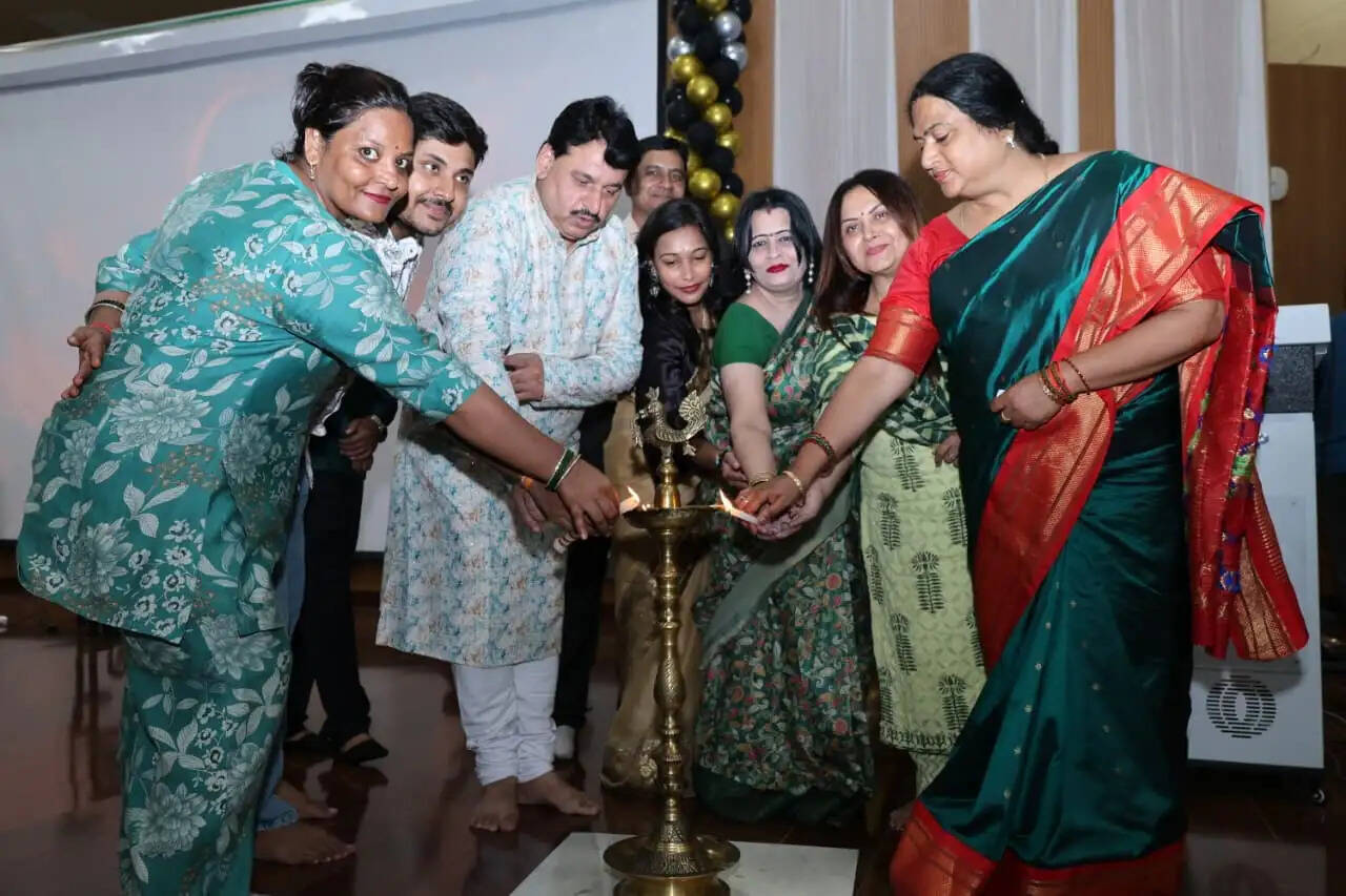 विद्यार्थियों के व्यक्तित्व और आत्मविश्वास को निखारती हैं सांस्कृतिक गतिविधियां : डॉ. वंदना पाठक