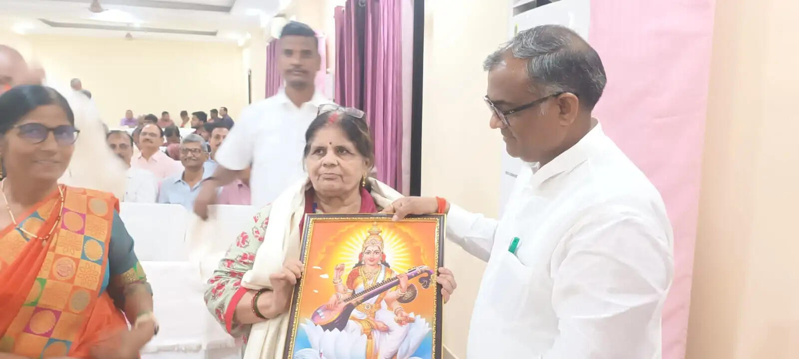 गुरु ही शिष्य के जीवन को देता है सही दिशा : गिरीश चंद्र यादव