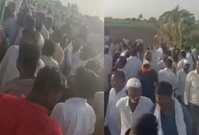 महाराष्ट्र के सोलापुर में तेज रफ्तार टेम्पो के कुएं में गिरने से 14 लोगों की मौत