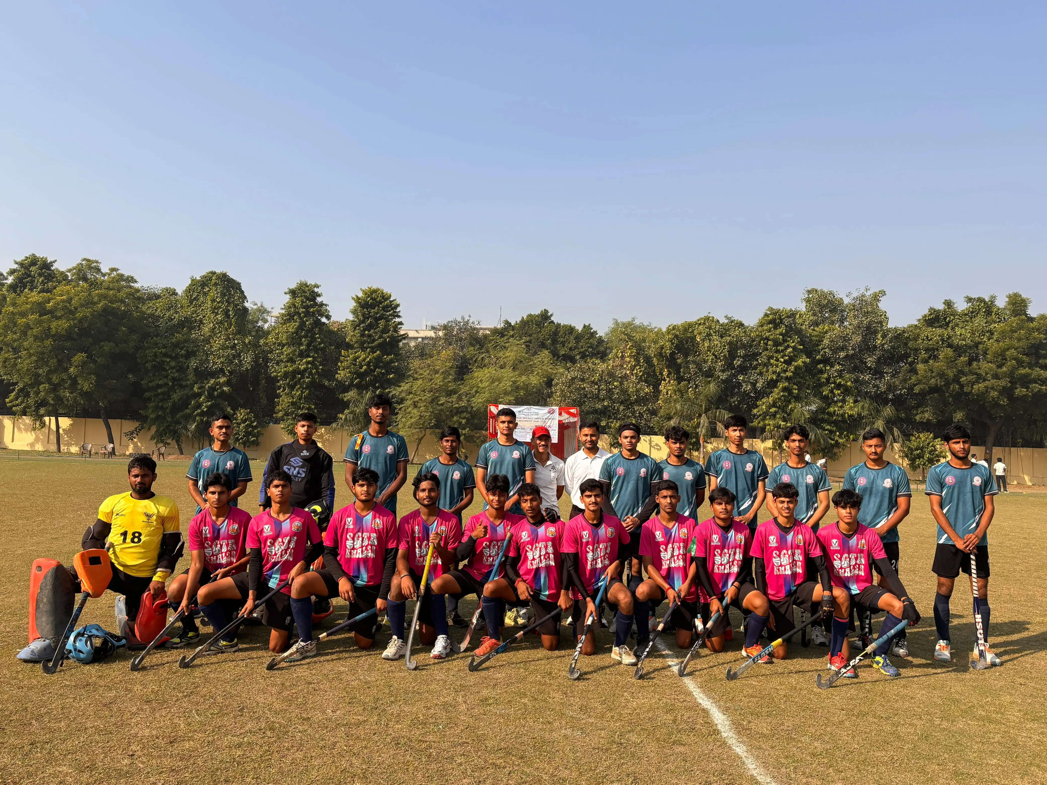दिल्ली विश्वविद्यालय अंतर-कॉलेज हॉकी टूर्नामेंट में खालसा कॉलेज और सेंट स्टीफंस की शानदार जीत