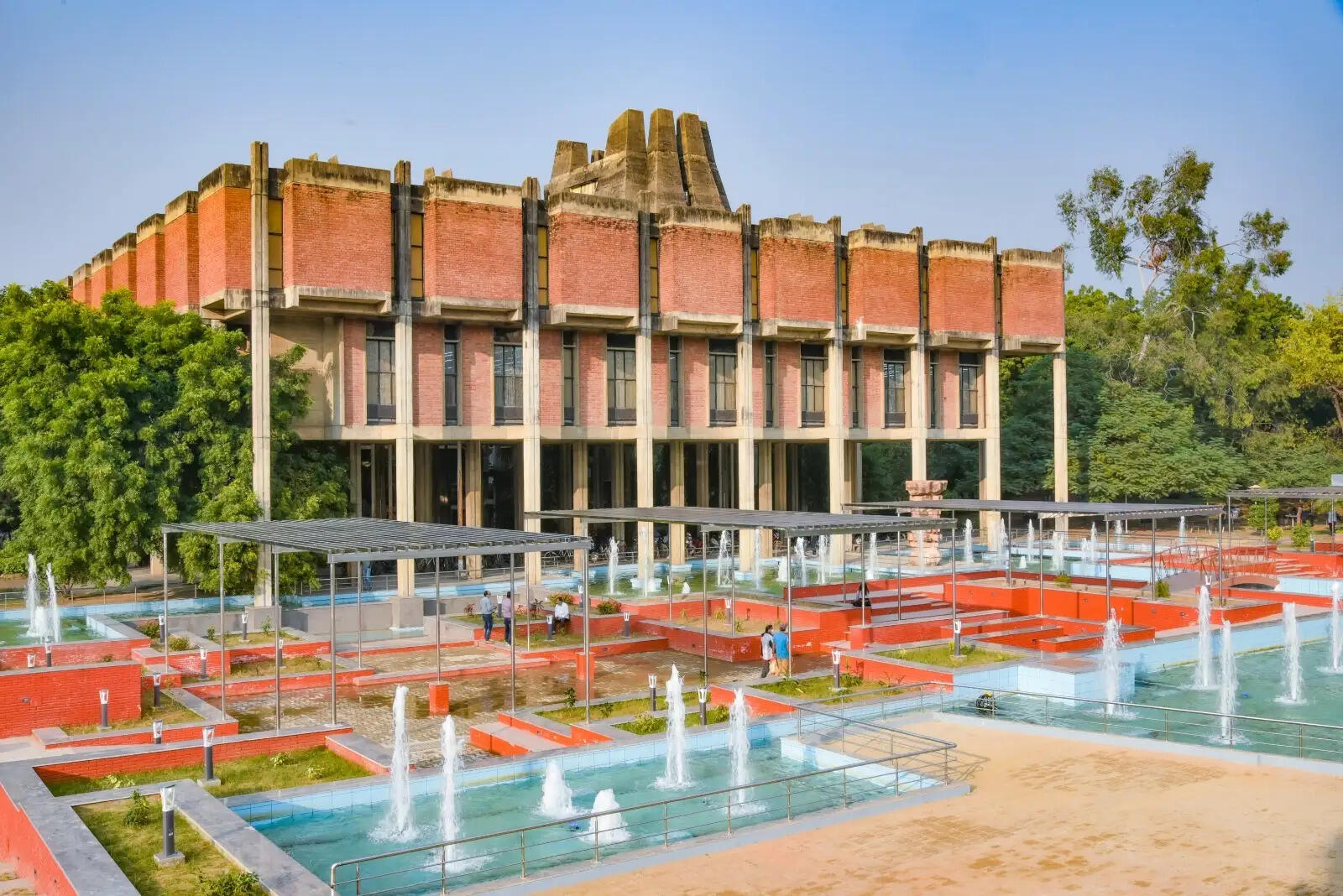आईआईटी कानपुर में ऑनलाइन स्नातकोत्तर कार्यक्रमों के लिए बढ़ी आवेदन की तिथि