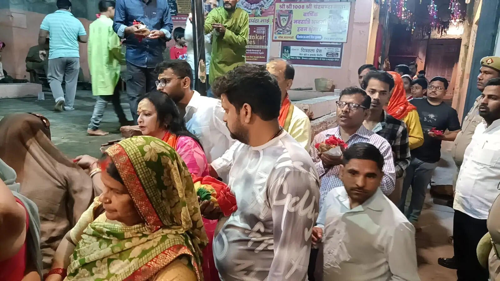 चैत्र नवरात्र: तीसरे दिन सौभाग्य गौरी और मां चंद्रघंटा के दरबार में श्रद्धालुओं ने हाजिरी लगाई